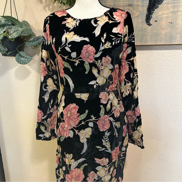 Lulus Glorious Aura Black Velvet Burnout Floral Maxi Dress Size Medium NWT - Picture 3 of 9